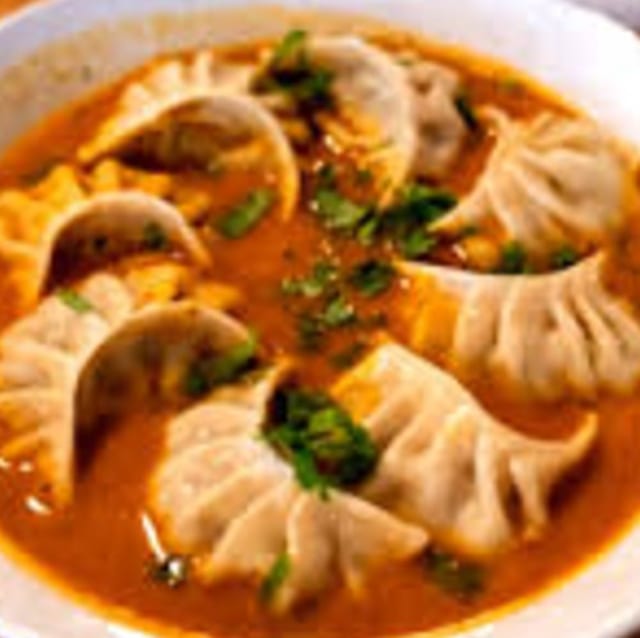 Paneer Jhol Momo.